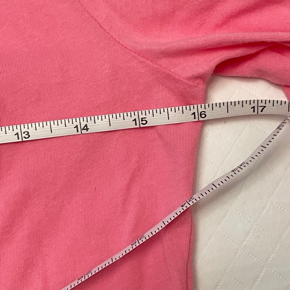 Betty Boop two Piece Pyjama Set in Size XS (Top) & Small (Shorts). - Picture 11 of 16